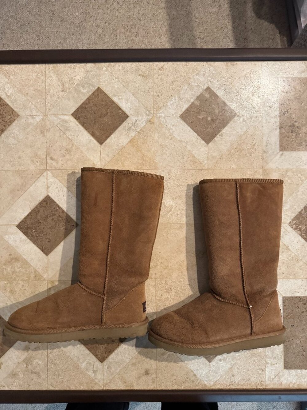 Like New UGG Boots